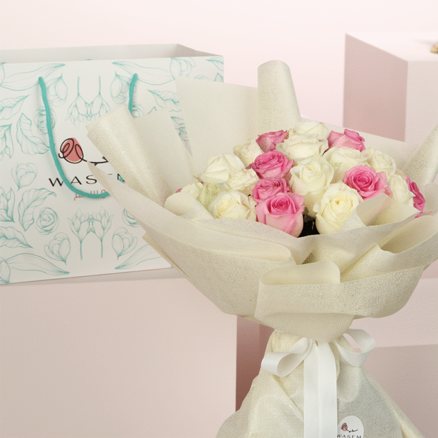 40 White and Pink Roses Bouquet 3