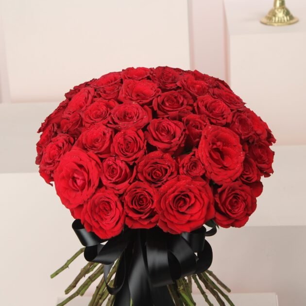 50 Red Roses Bouquet 4