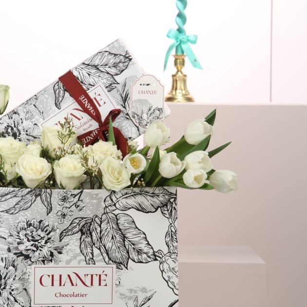 White Chantilly Chocolate 2