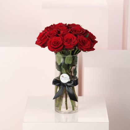 15 Red Roses Vase 1