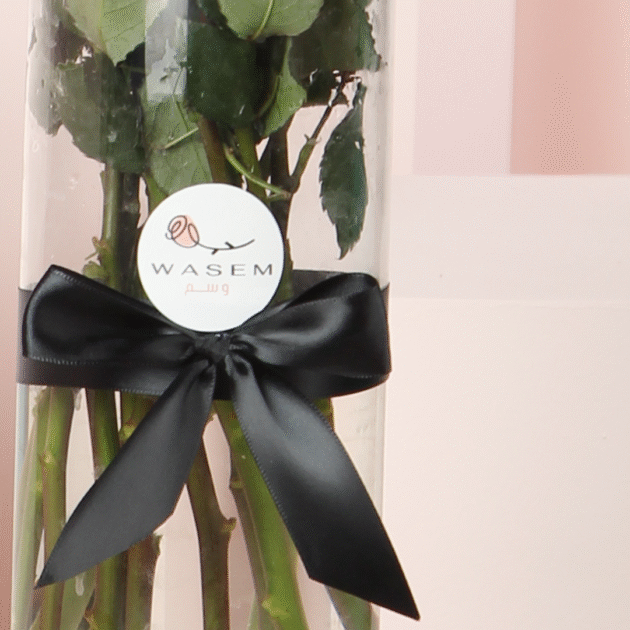 15 Red Roses Vase 3