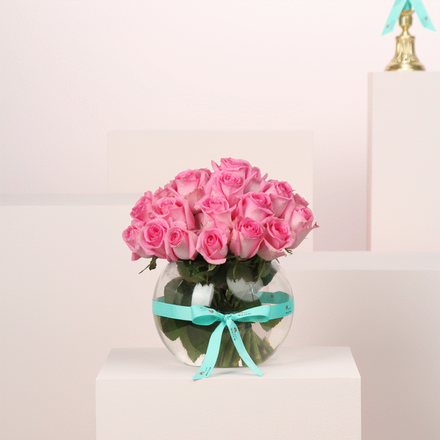 Pink Damask Rose Vase 2