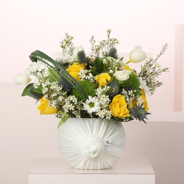Luxury Rose Vase 1