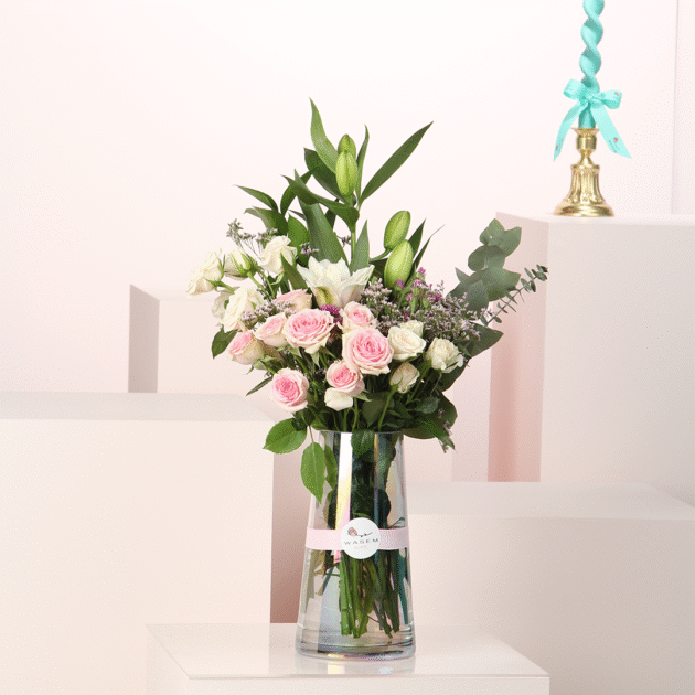 Rose Elegance Vase 1