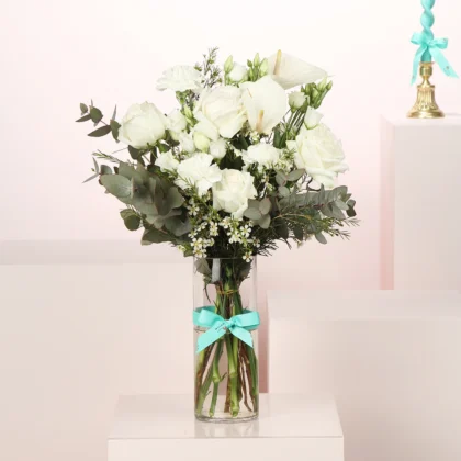 Pure Elegance Vase 1