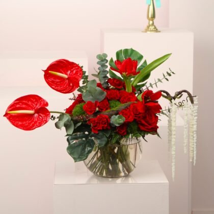 Love Flowers Vase 1