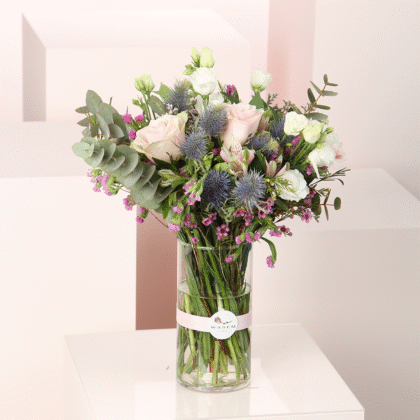 Peaceful Roses Vase 1